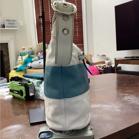 Vintage Coach Rugby Stripe Bucket Bag A0993-F13357 - Picture 4 of 11